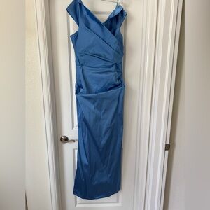 Elegant Blue Sleeveless Dress